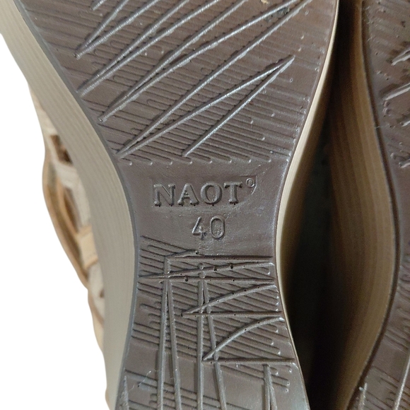 NAOT  Nude Leather Cutout Platform Sandals Women's Size 9 - Picture 9 of 10